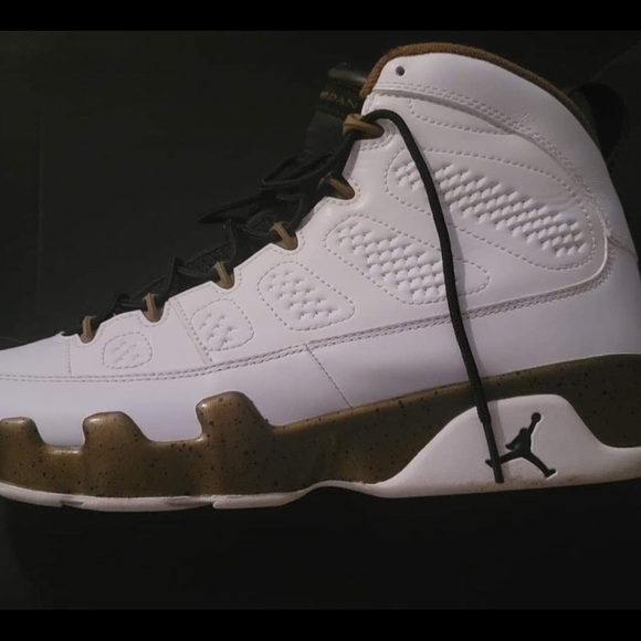 Air Jordan 9 retro main image 6